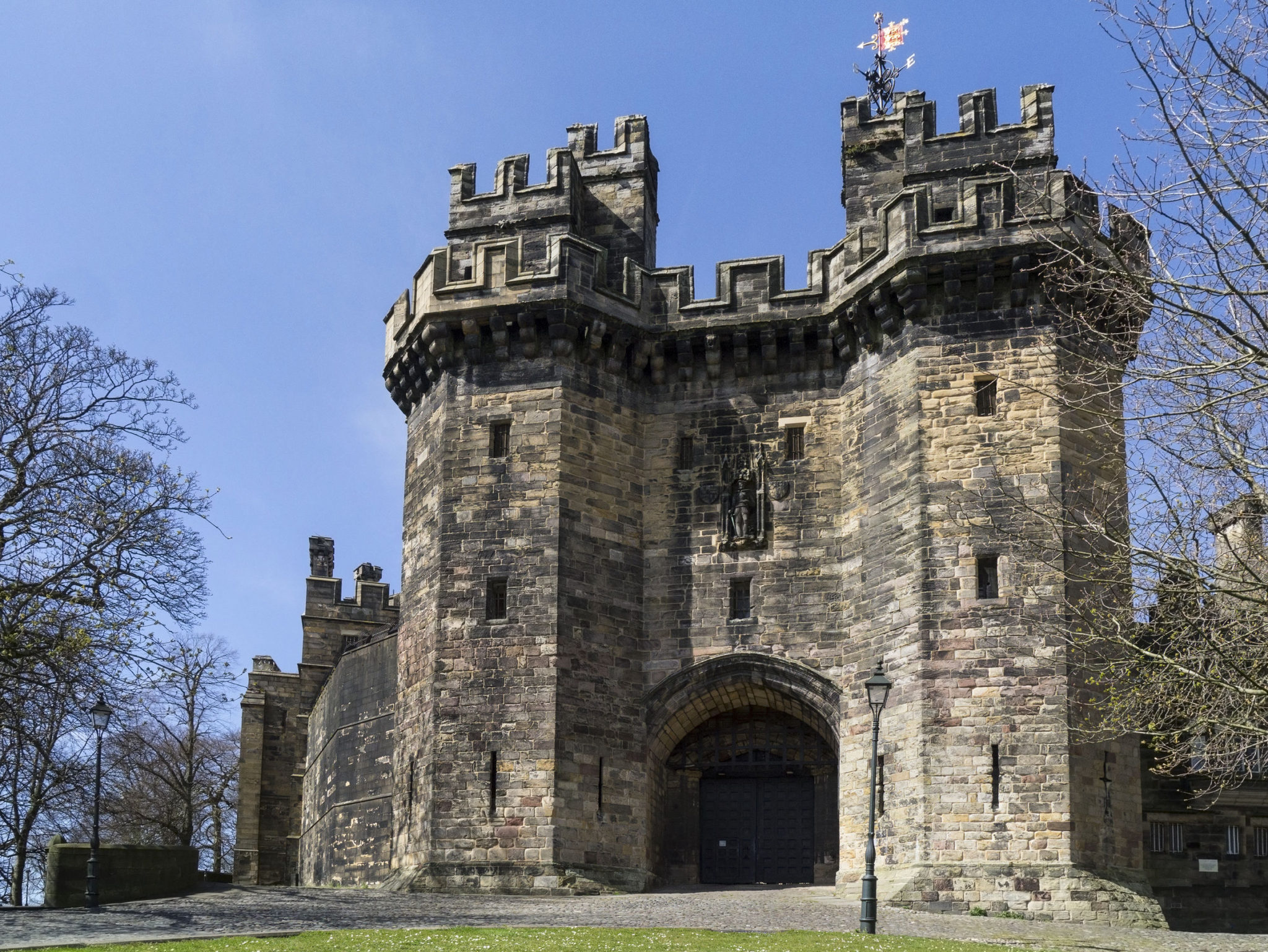 historical places to visit lancashire