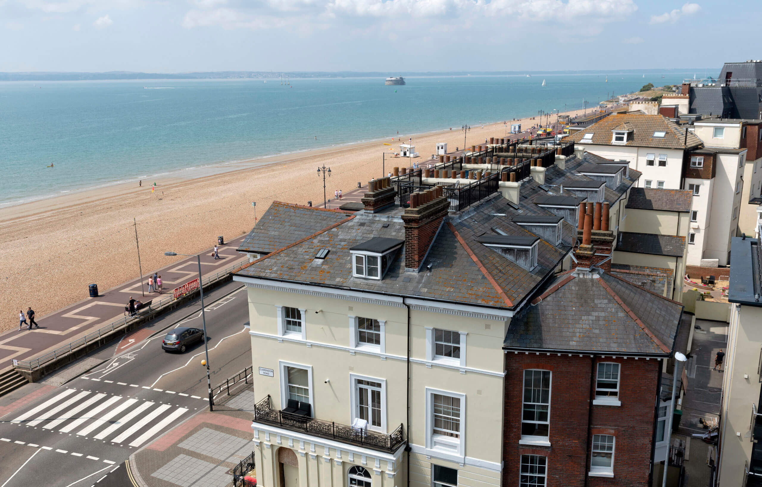 Southsea, Portsmouth, England, UK.  Seafront properties facing the sea at Southsea a popular seaside resort in southern England UK