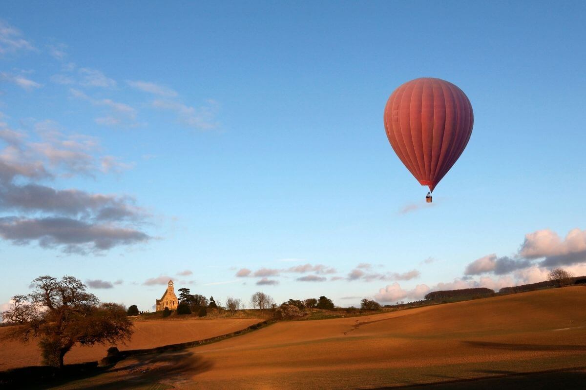 21 Great Ideas for an Adults Day Out in England