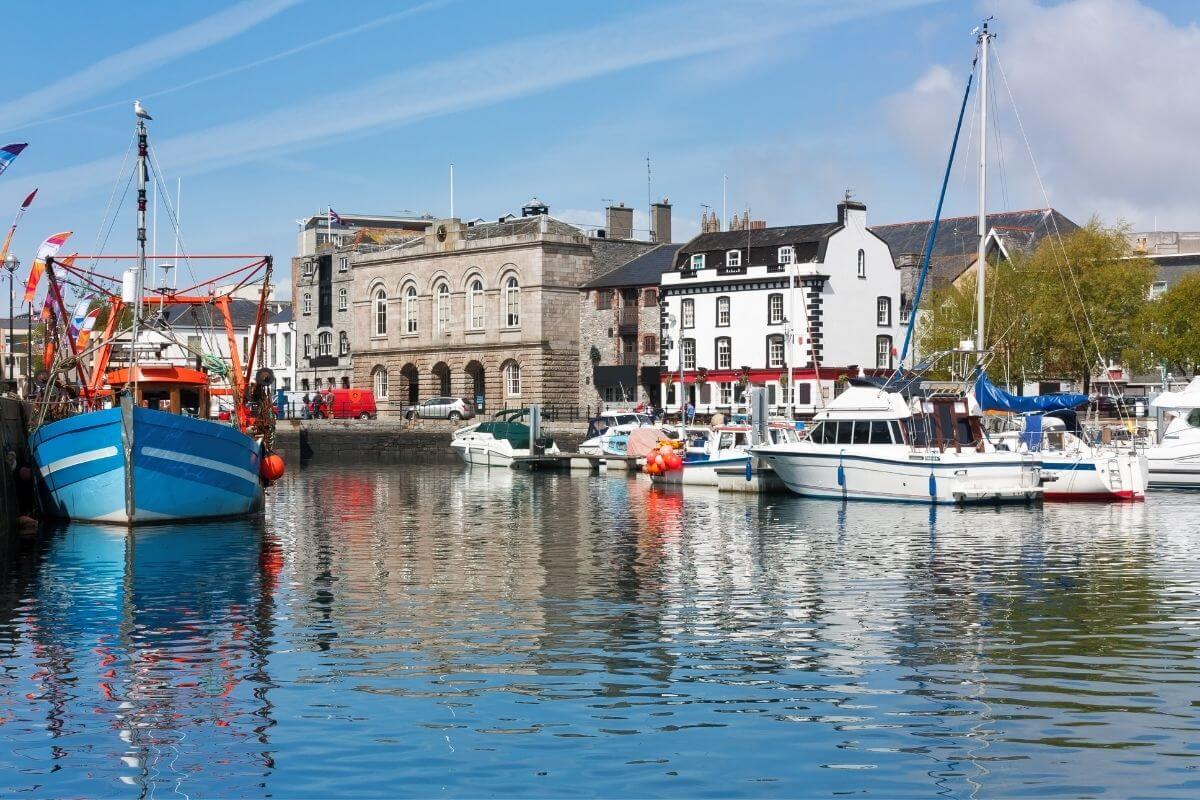 towns to visit near plymouth