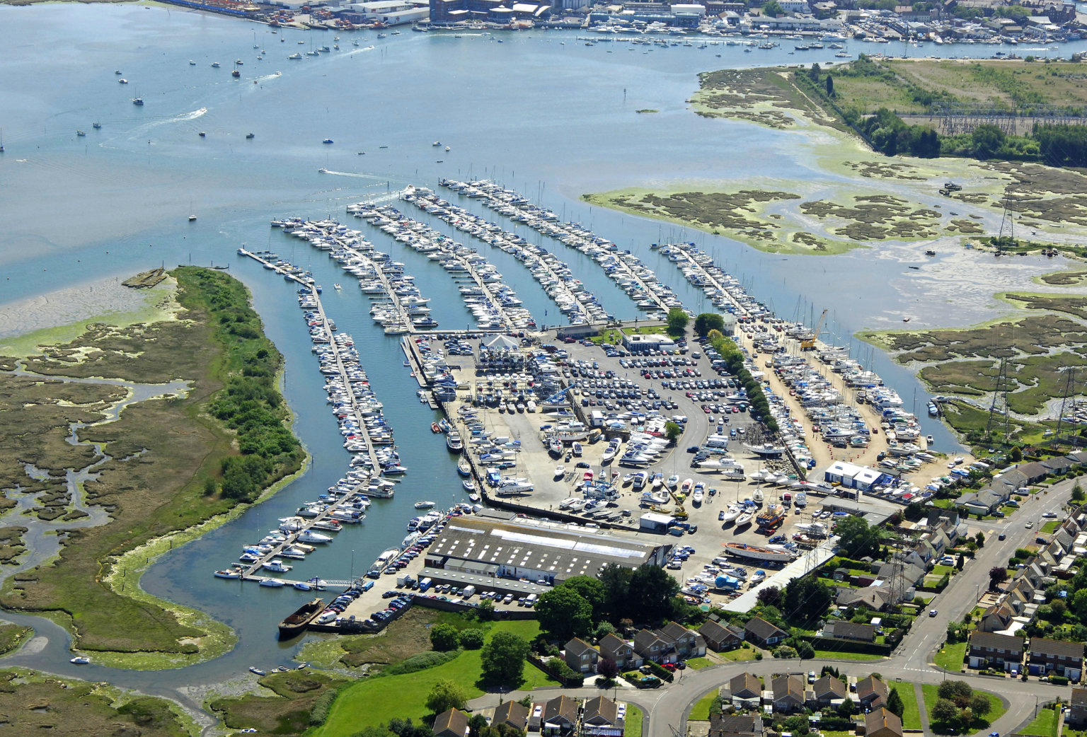 Marina Aquarienkies Natural Creek 2kg - Grau 2-4mm Für Aquarium