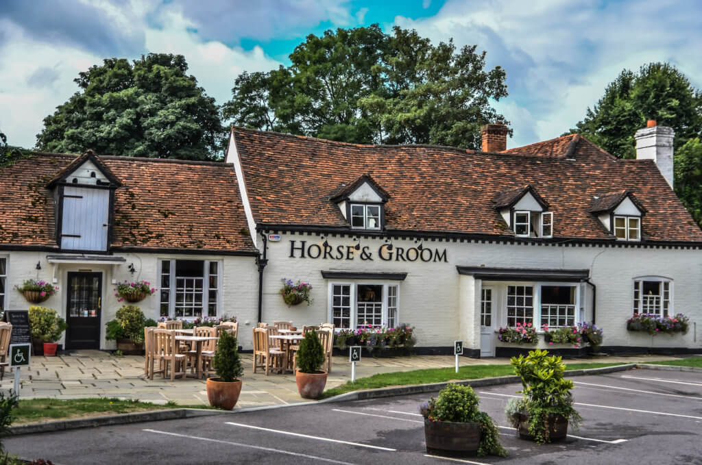 Old English Pub The Horse and Groom Berkshire