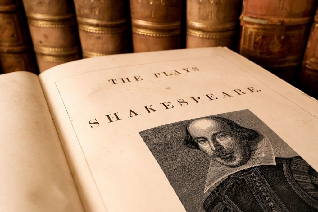 Shakespeare books can make for a great gift