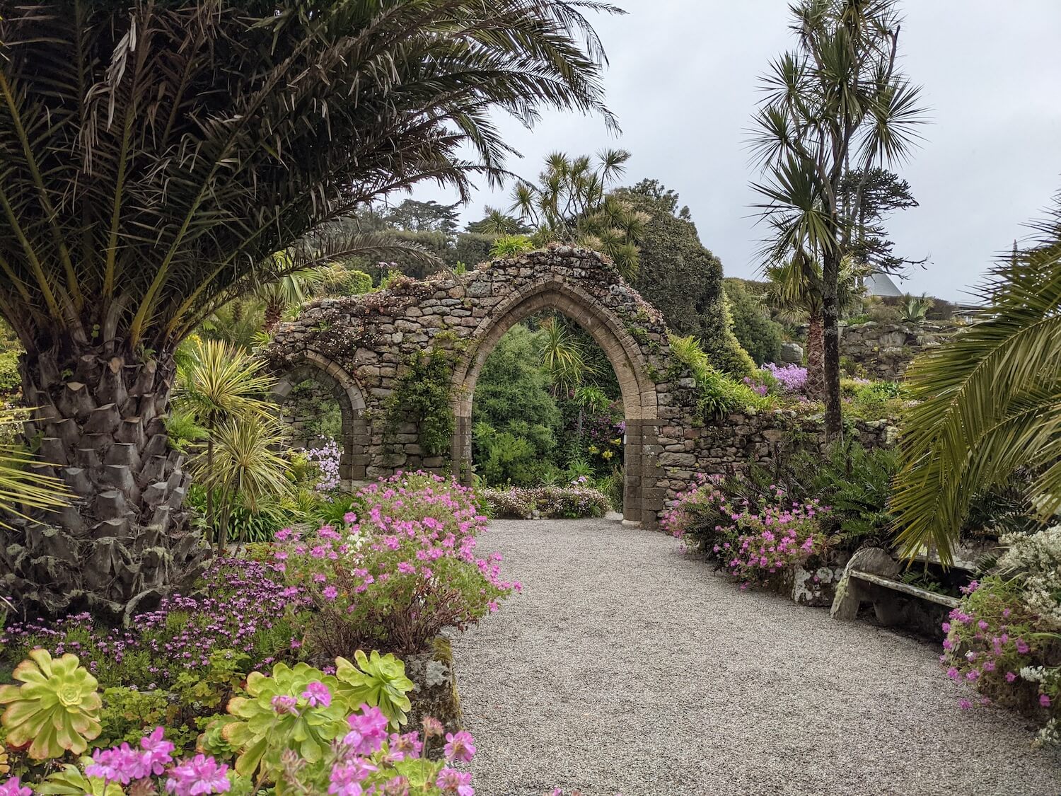 tresco abbey gardens