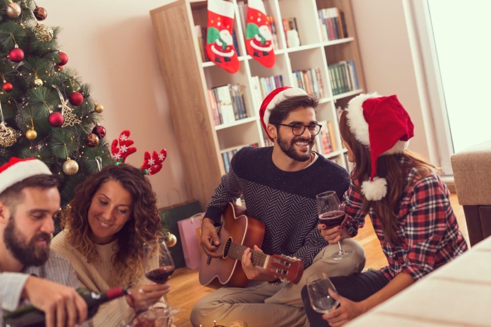 12 Best Christmas Songs in England to Help You Feel Festive Day Out