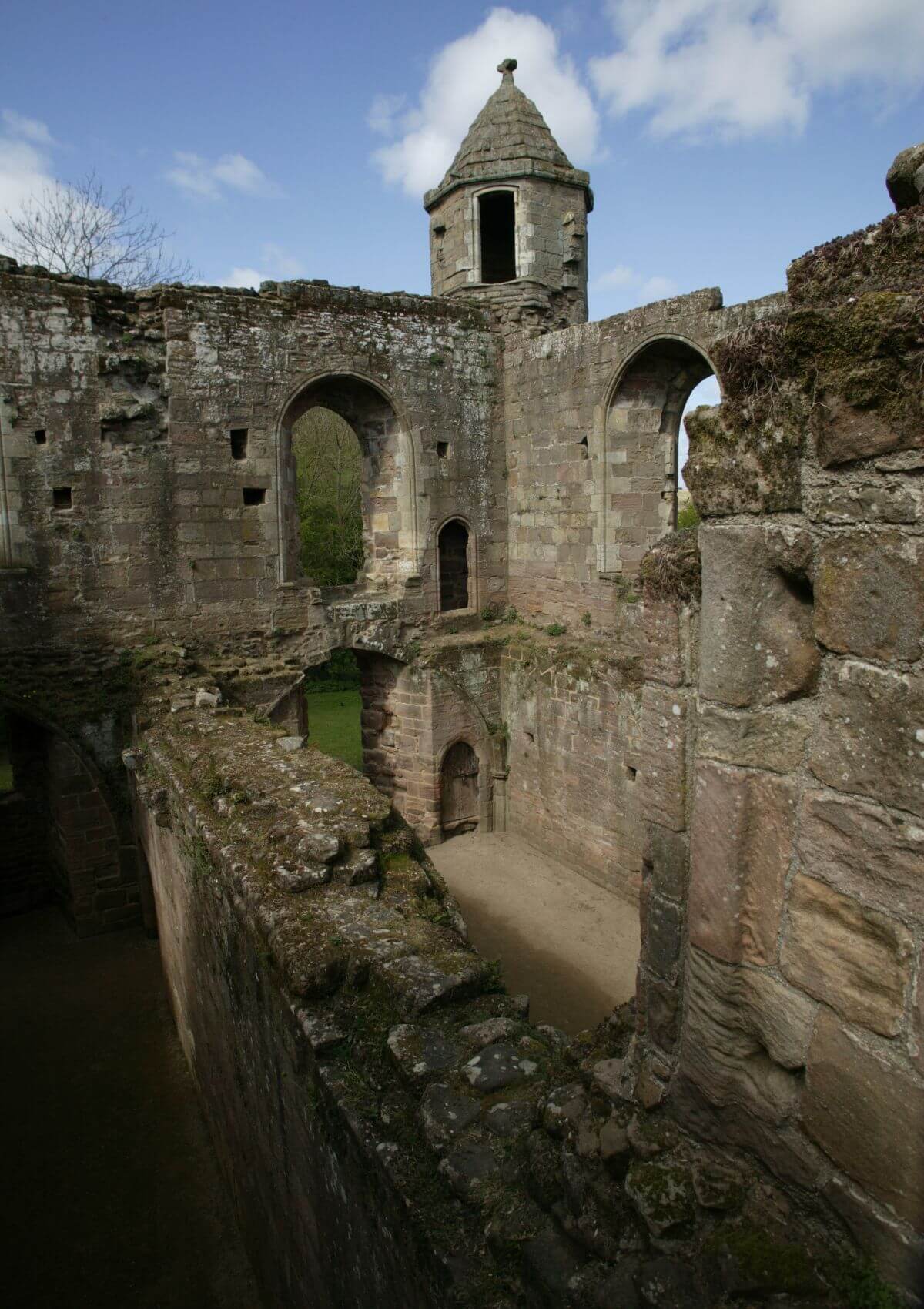 Day out to Spofforth Castle near Harrogate