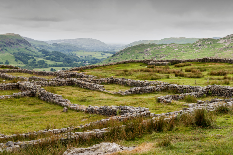 10 Amazing Ancient Roman Ruins in England to Visit