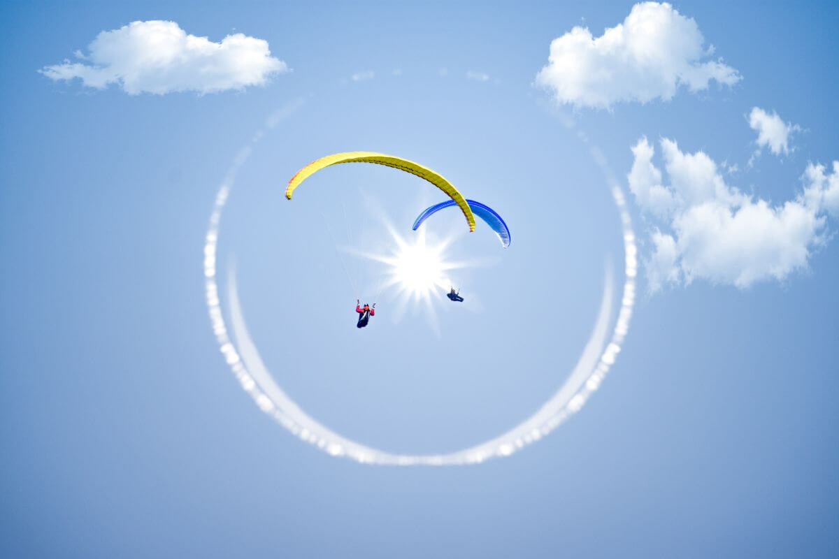 Paragliding in England