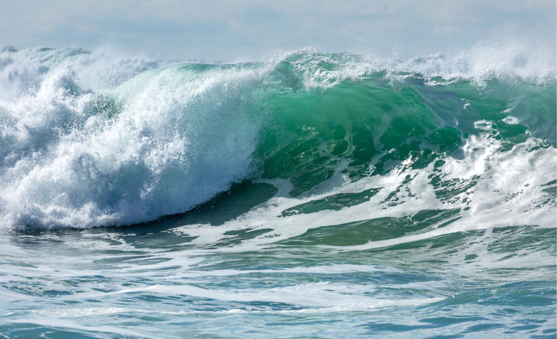 8 Beaches to Visit for the Best Surfing in England | Day Out in England