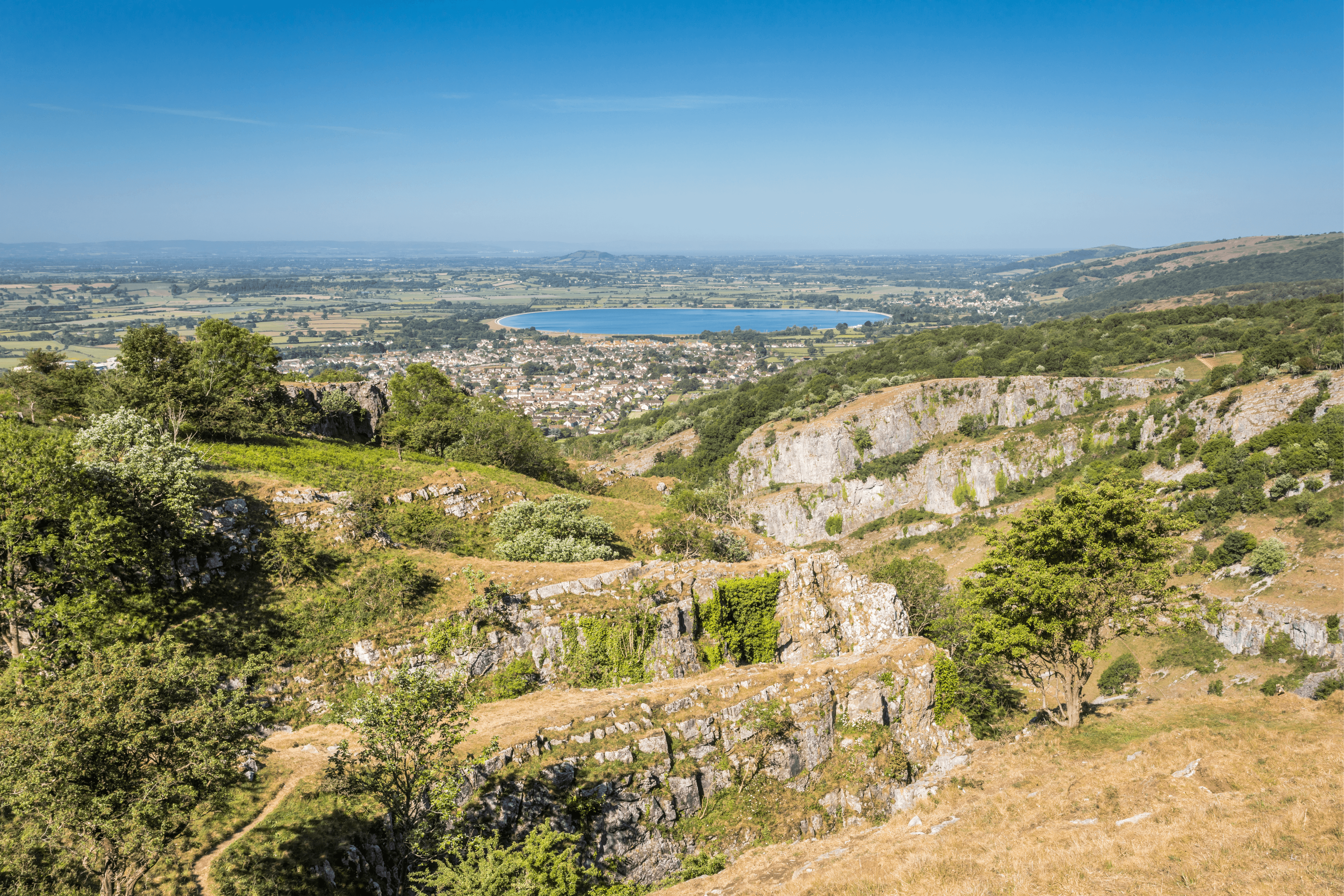 7 Best Cheddar Gorge Walks to Hike Off that Cheese!