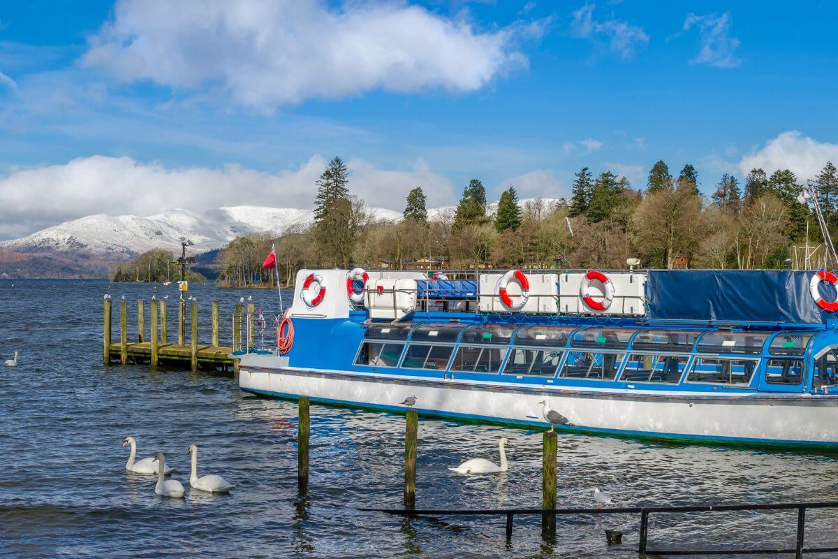 Windermere Lake Cruise at Christmas