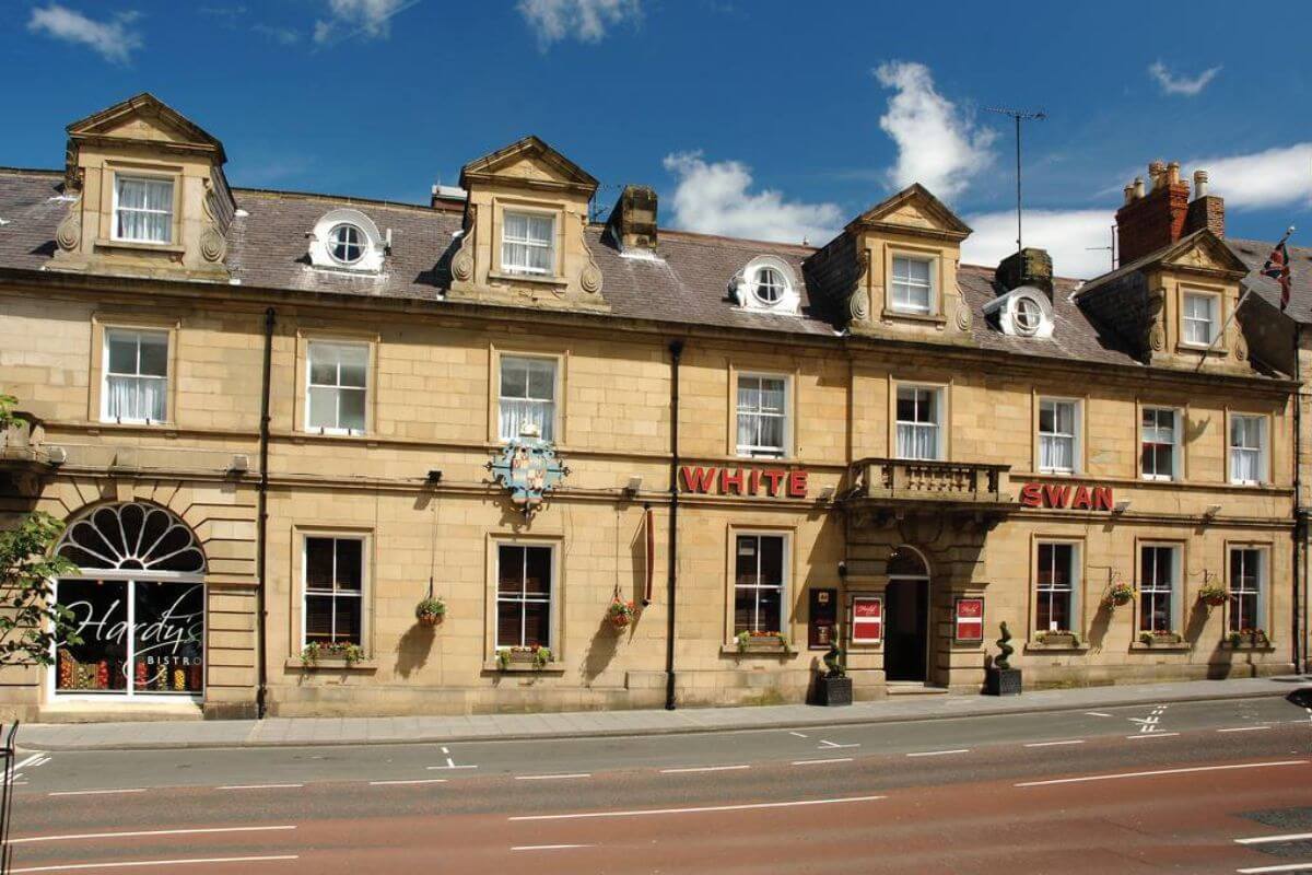 Afternoon tea in Northumberland at The White Swan, Alnwick