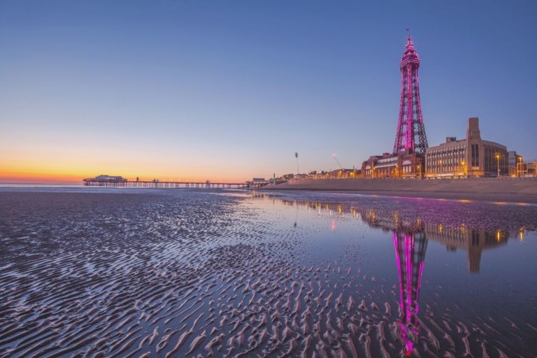 How to Have the Best Blackpool Day Trip in 11 Top Blackpool Attractions
