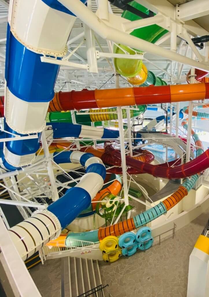 10 Biggest and Best Water Parks in England Day Out in England