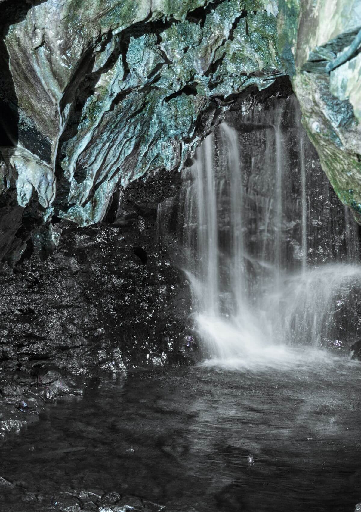 White Scar Cave in England