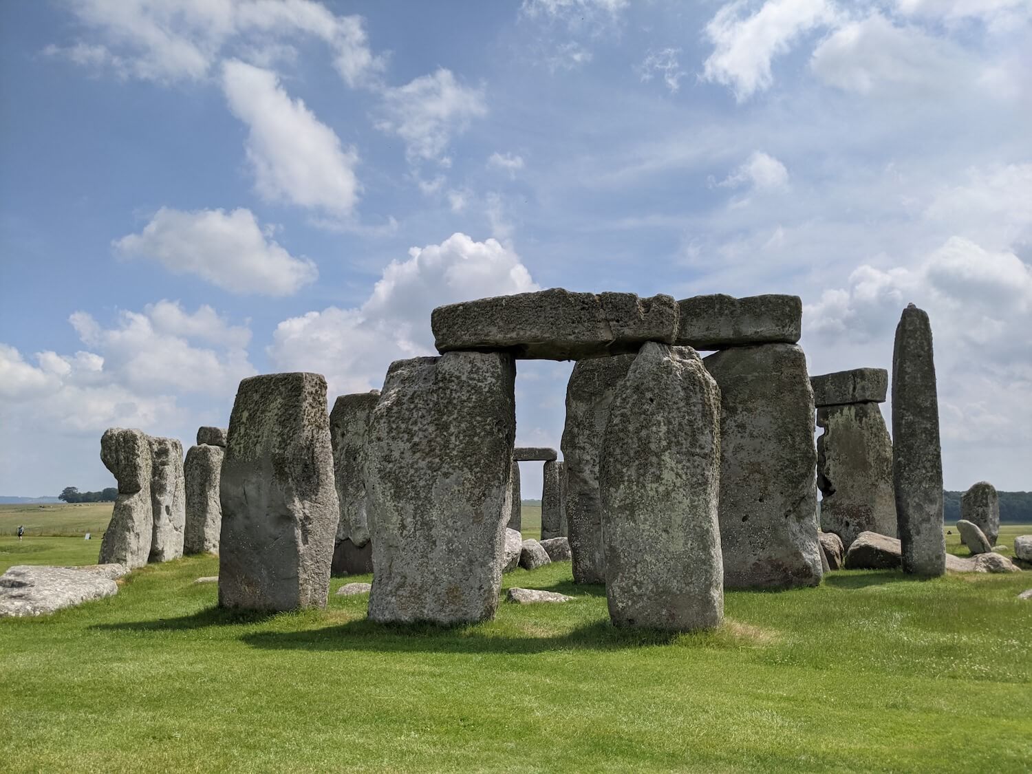 How to Get from Bath to Stonehenge via Car Public Transport