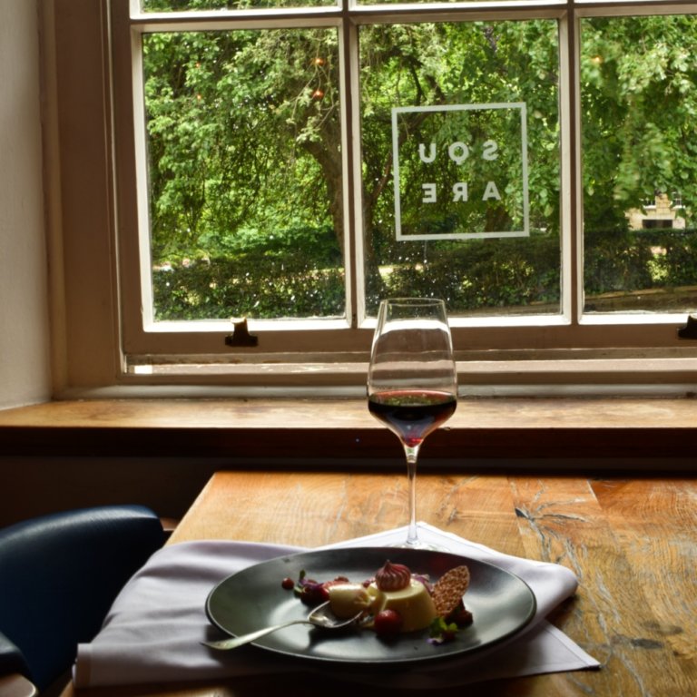 29 Best Date Ideas Bristol Has for You to Try Day Out in England